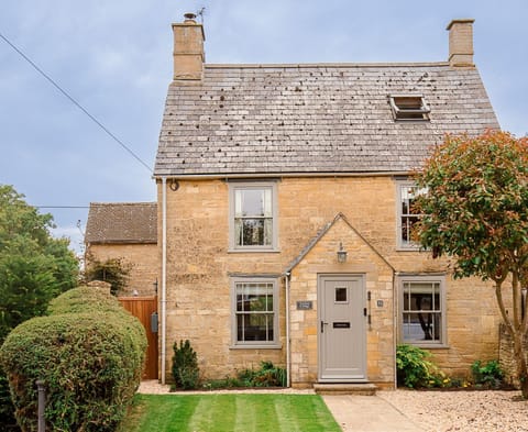 Fuschia Cottage - StayCotswold