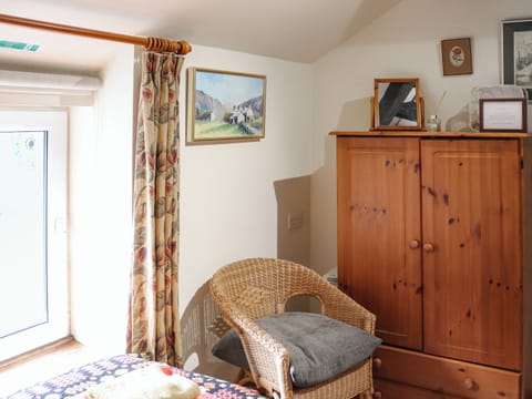 Single bedroom | Garthfain, Dolwyddelan