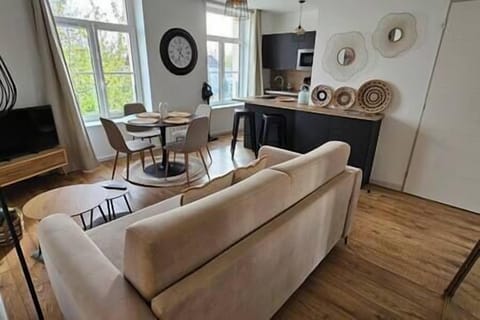 39a75d63 1e4a 4183 93cb 398d0b0615d6