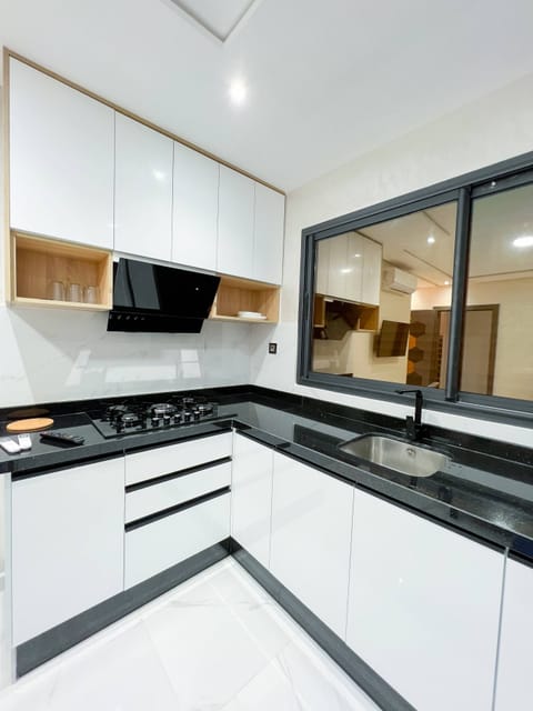 Deluxe Apartment | Private kitchenette