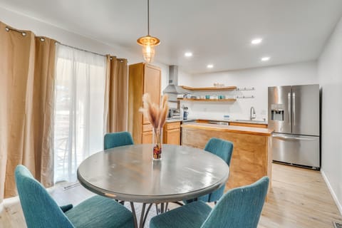 Apartment (2 Bedrooms) | Front of property