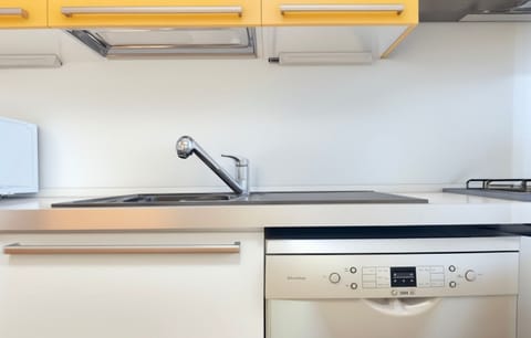 Apartment | 3 bedrooms, Internet