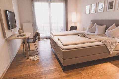 Double Room | Hypo-allergenic bedding, soundproofing, free WiFi, bed sheets