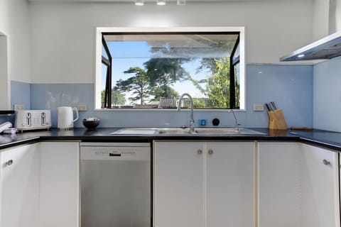 There is plenty of prep space in the kitchen to create delicious meals.