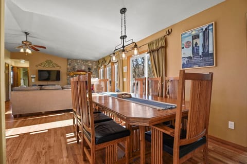 2 Dining areas- sits a total of 14