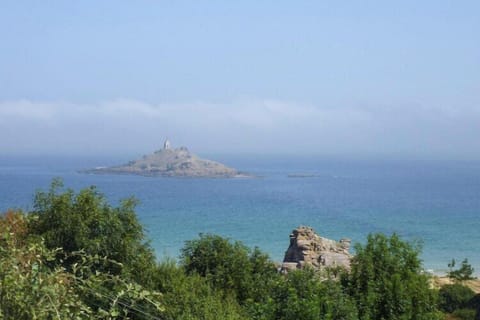 Surroundings [summer] (1-5 km)