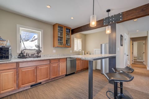 Lower Level kitchen/wetbar, perfect place for games and gathering