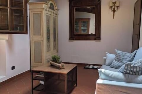 1538a203 ee21 44f8 b945 c556d8fb5b5f