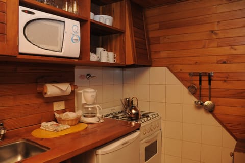 Standard Room | Private kitchen | Fridge, microwave, espresso maker, coffee/tea maker