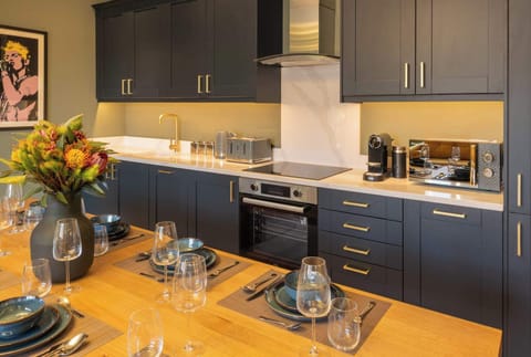 The Georgian Abode at Catharine III, Liverpool - Host & Stay