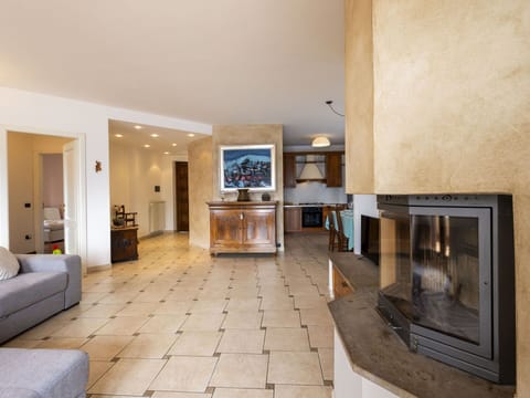 Furniture, Flooring, Interior Design, Floor, Wood, Couch, Ceiling, Room, Living Room, Lighting