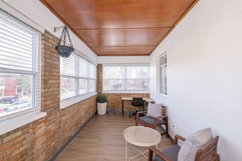 Apartment, Multiple Beds, Kitchen (Grand Elm Suite 1) | Interior