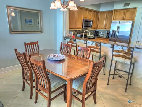 Azure #602 Dining Area