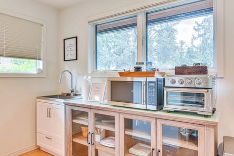 Apartment (0 Bedroom) | Interior