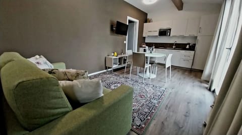 Apartment | Living room