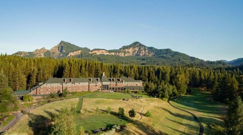Enjoy breathtaking mountain vistas at Skamania Lodge, the perfect escape into nature.
