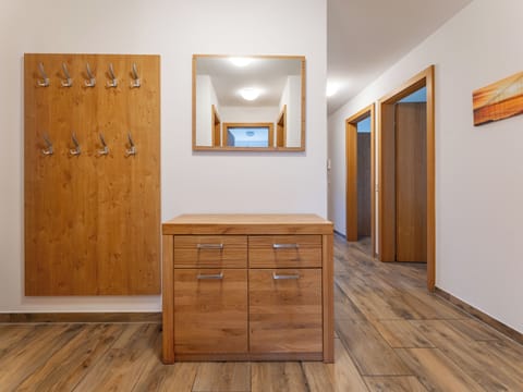 Entrance / Reception