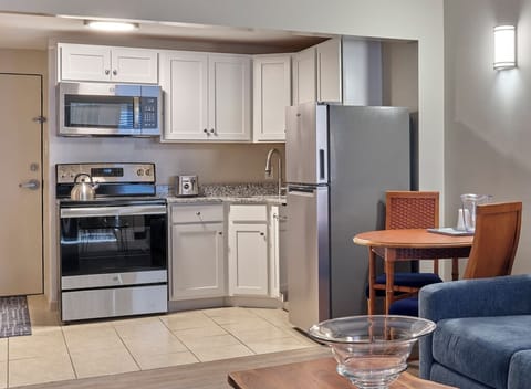 Ocean Block Apartment | Private kitchen | Microwave, coffee/tea maker