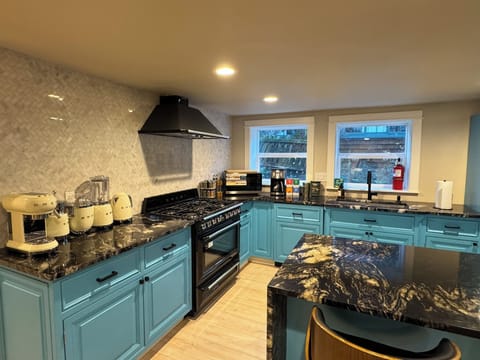 Newly Remodeled Kitchen.