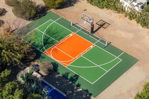 Sport court