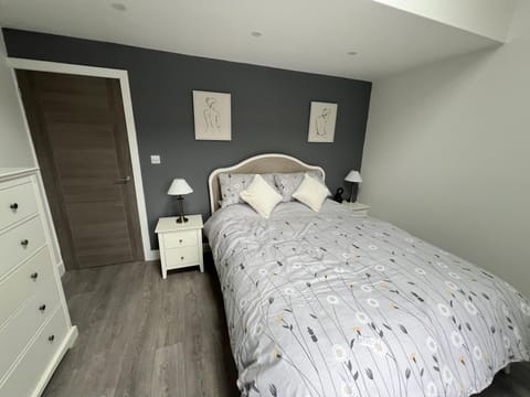 House | 2 bedrooms, free WiFi, bed sheets