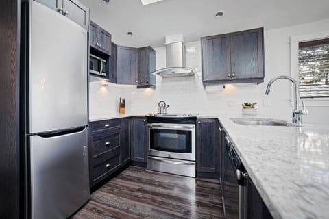 07e3b597-6efa-4628-b711-de167e0dd95f