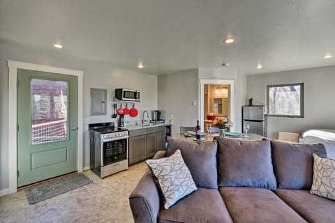 Apartment (1 Bedroom) | Interior