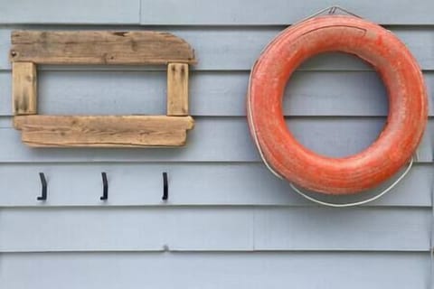 12795625-1e6e-4061-8792-823750baa2a1