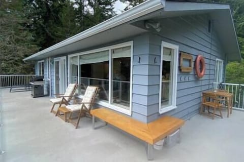 a8f13e04-0084-4396-94f4-3a1ba716e549