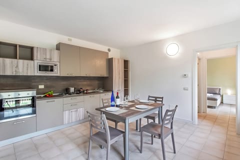 Kitchen and dining area
