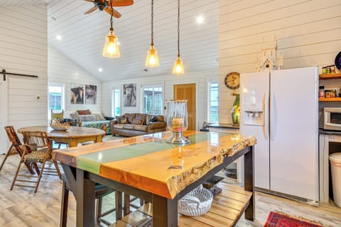 Cottage (4 Bedrooms) | Interior