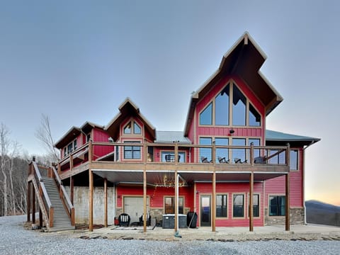 Welcome to 5 Solas Lodge!