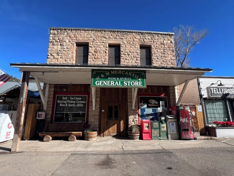 Placerville General Store