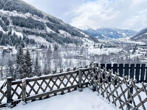 Snow, Mountainous Landforms, Winter, Mountain, Mountain Range, Hill Station, Highland, Freezing, Glacial Landform, Geological Phenomenon
