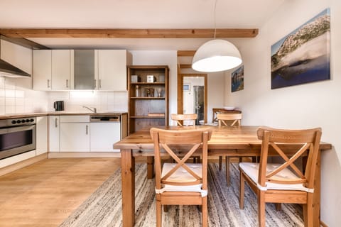 Apartment, Smoking | 2 bedrooms