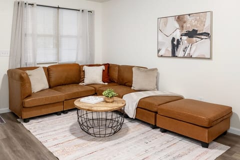 Living Rom with Sectional