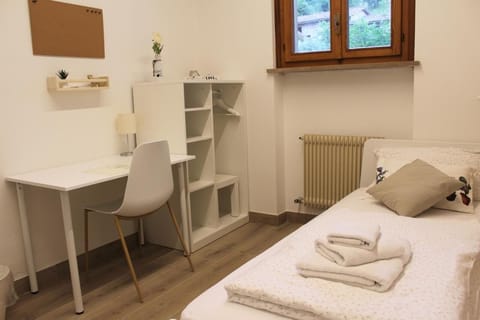 Classic Room, 1 Twin Bed | Desk, free WiFi