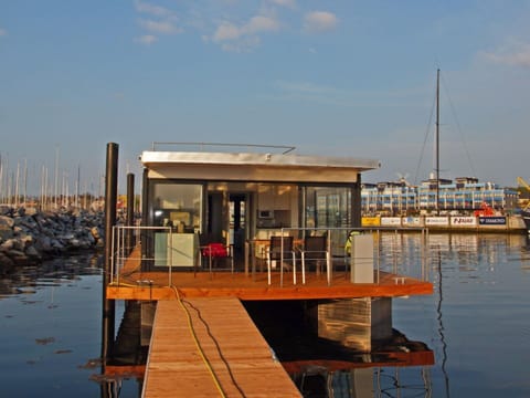 Mobile Home | Exterior
