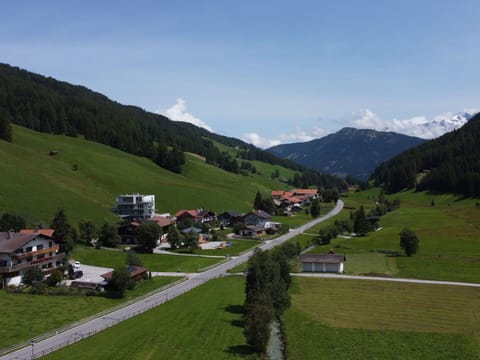 Hill, Landscape, Highland, House, Plain, Rural Area, Land Lot, Home, Hill Station, Mountain Range