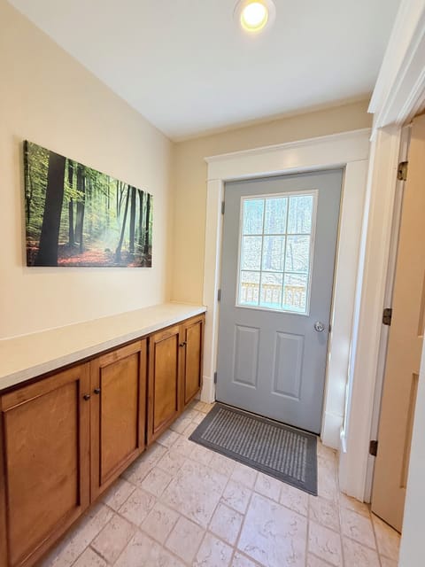 The mudroom for dusting off your boots from those amazing hikes!