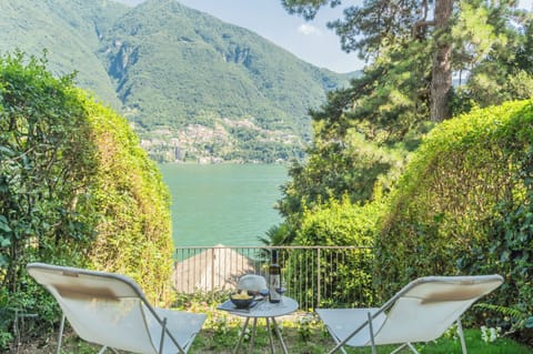 Studio (0 Bedroom) | Lake view