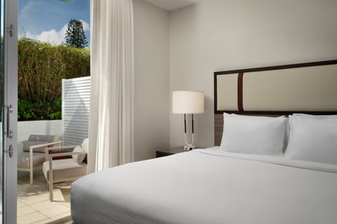 Suite, 1 King Bed, Pool Access | Down comforters, in-room safe, blackout drapes, iron/ironing board