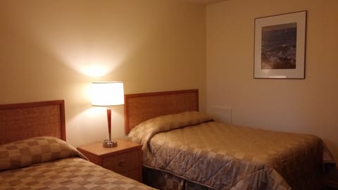 Double Room | Desk, blackout drapes, free WiFi, bed sheets