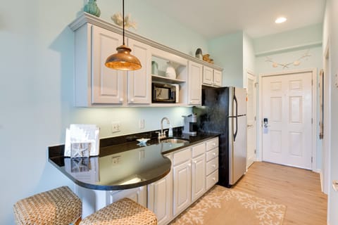 Apartment (0 Bedroom) | Interior