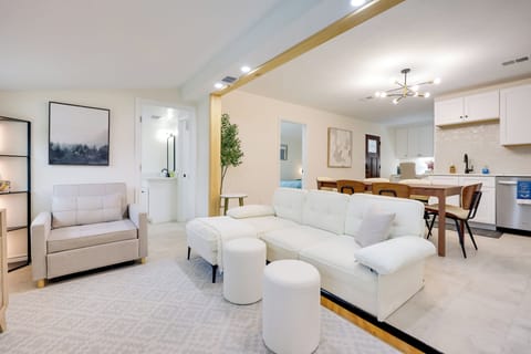 Cottage (3 Bedrooms) | Interior