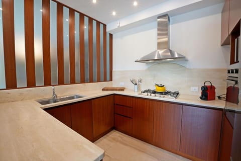 Dining Room, Kitchen