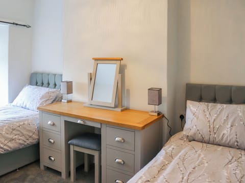 Twin bedroom | Hafanedd, Dyffryn Ardudwy Near Barmouth