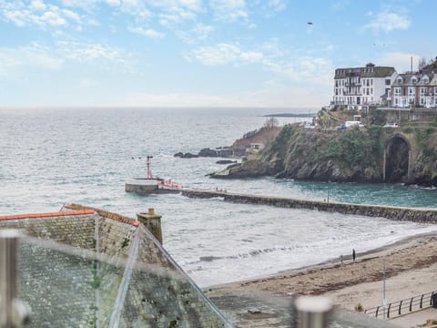 View | Gwendrock Diw, Looe