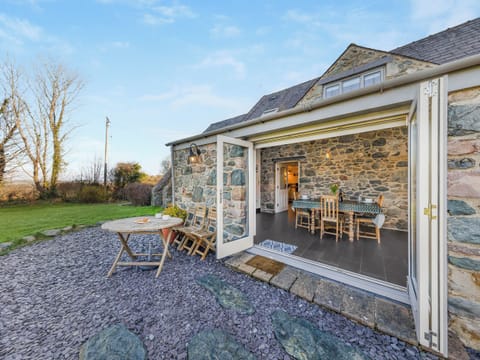 Exterior | The Granary - House In The Yard, Gaerwen