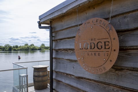 The Lodge at Lake 12, Cotswold Water Park, South Cerney